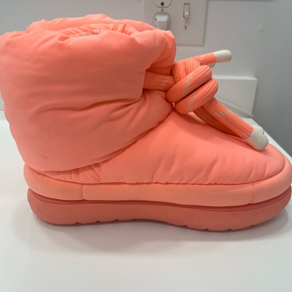 UGG CLASSIC MAXI SHORT SWEETHEART BOOTS - Picture 11 of 11